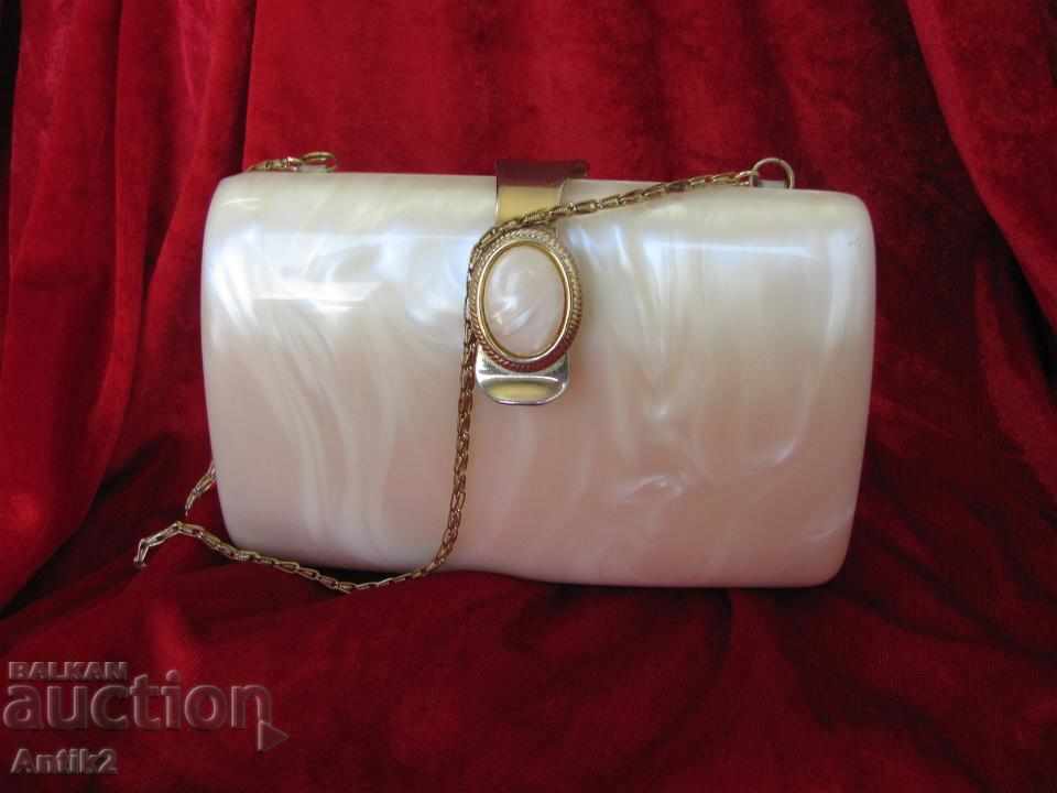 20 Ladies' Bag - 6 20 Ladies' Bag - 6