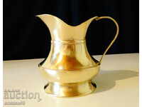 English brass jug 14 cm.