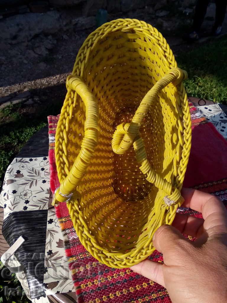 An old basket - 5 An old basket - 5