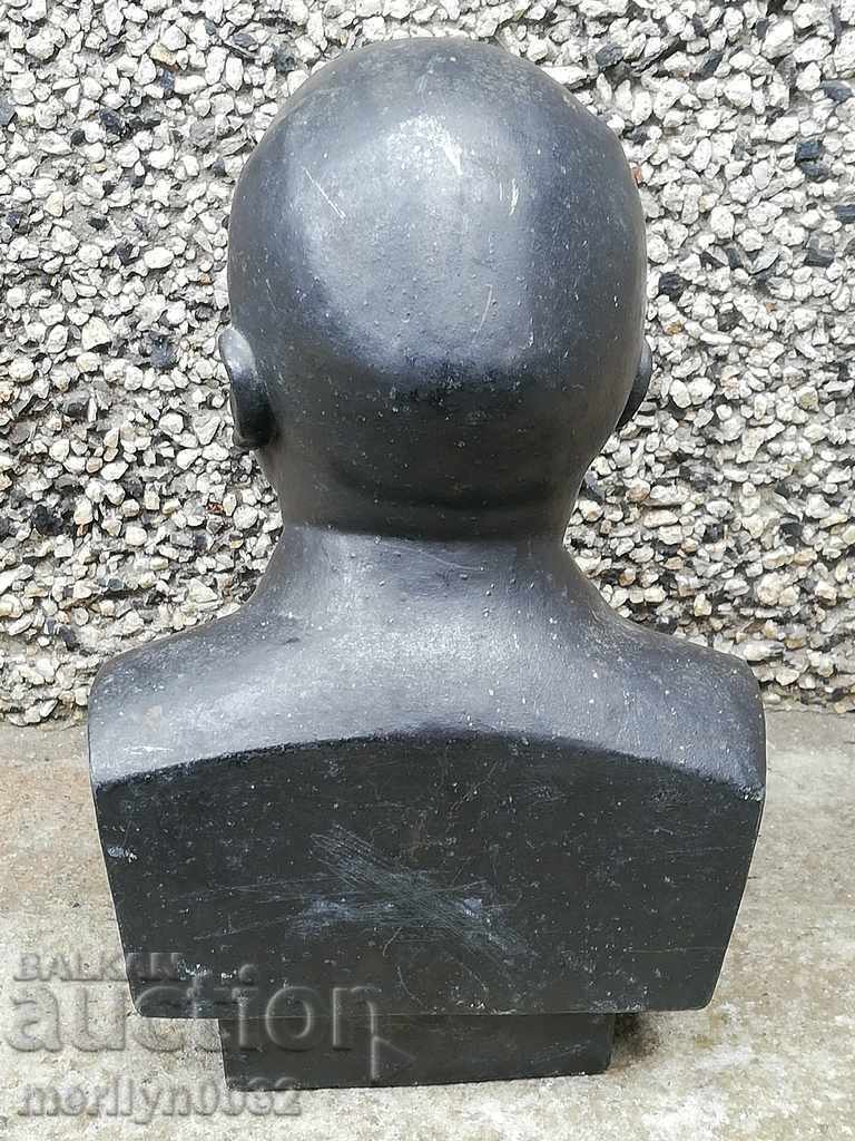 Auction  Aluminum bust of Lenin, figure, sculpture, statuette