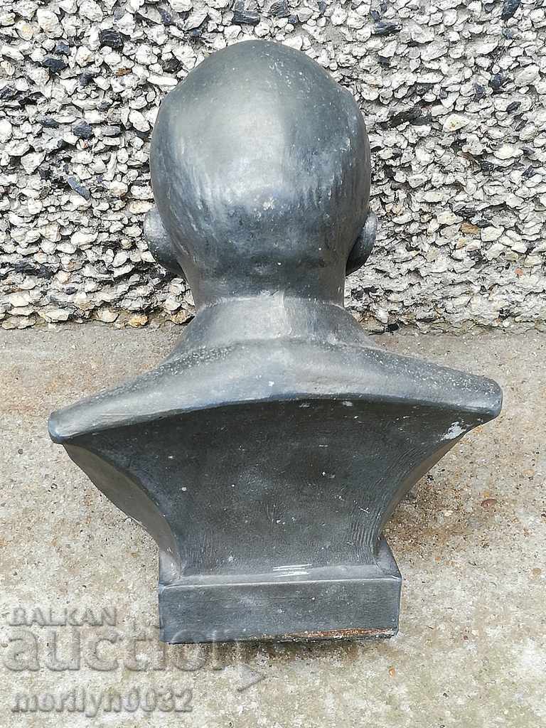 Auction Aluminum bust of Lenin, figure, sculpture, statuette Auction Aluminum bust of Lenin, figure, sculpture, statuette