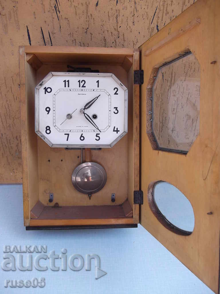 Clock "Jantar" wall Soviet with price 40.00 BGN | € 20.45 Clock "Jantar" wall Soviet with price 40.00 BGN | € 20.45