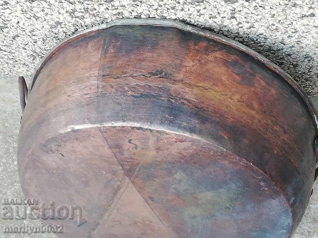 Delivery of Baked tray, copper pot, baker, sahane, honey, pan, tass Delivery of Baked tray, copper pot, baker, sahane, honey, pan, tass