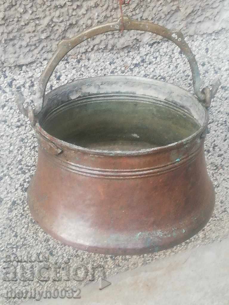 Auction Old boiler copper pot baker coin Auction Old boiler copper pot baker coin