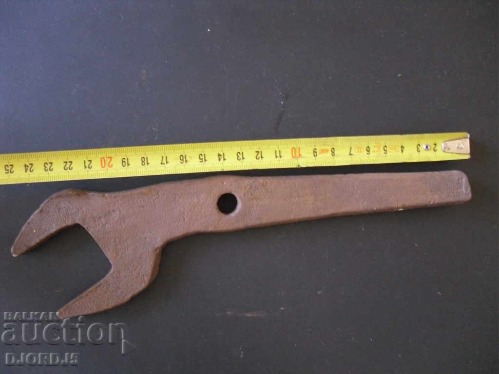 Old key with price 2.00 BGN | € 1.02 Old key with price 2.00 BGN | € 1.02