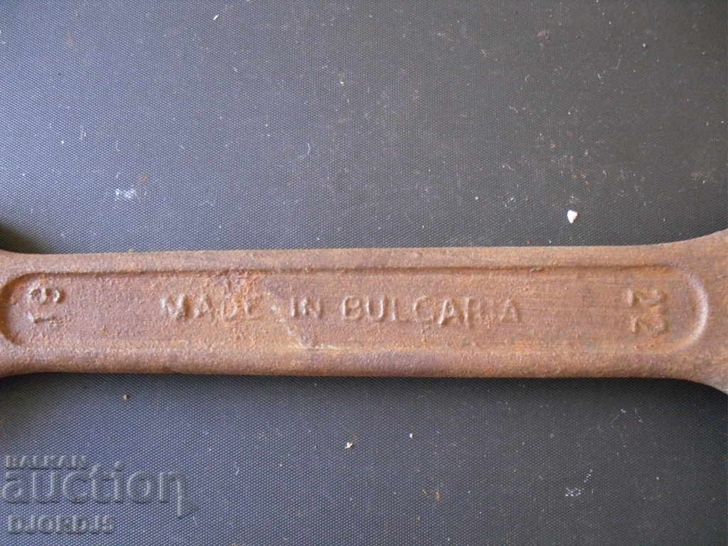 Old key 19-22, GMP Zlataritsa, MADE IN BULGARIA with price 3.00 BGN | € 1.53 Old key 19-22, GMP Zlataritsa, MADE IN BULGARIA with price 3.00 BGN | € 1.53