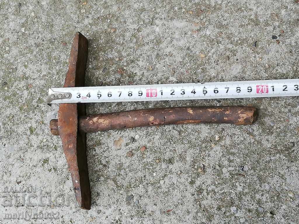 Auction Chuck for hair sticking, hammer, forging tool, primitive Auction Chuck for hair sticking, hammer, forging tool, primitive