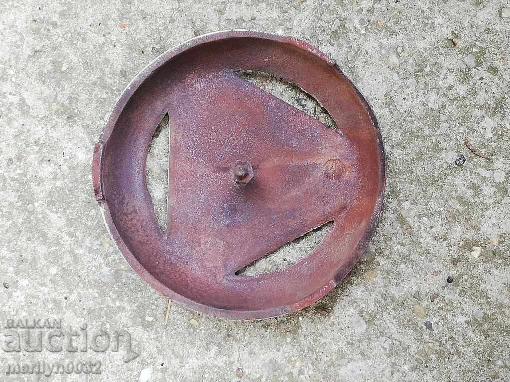 Χυτοσίδηρο έμβλημα μιας παλιάς σόμπας - 6 Χυτοσίδηρο έμβλημα μιας παλιάς σόμπας - 6