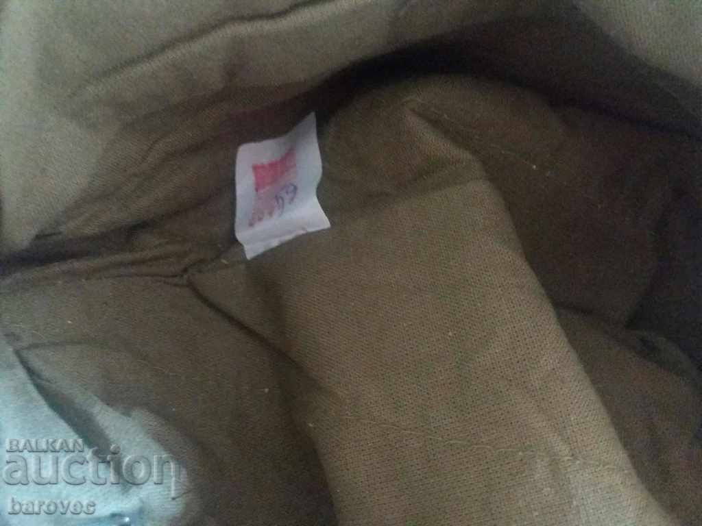 Auction An old soldier pool since the early 1950s Auction An old soldier pool since the early 1950s