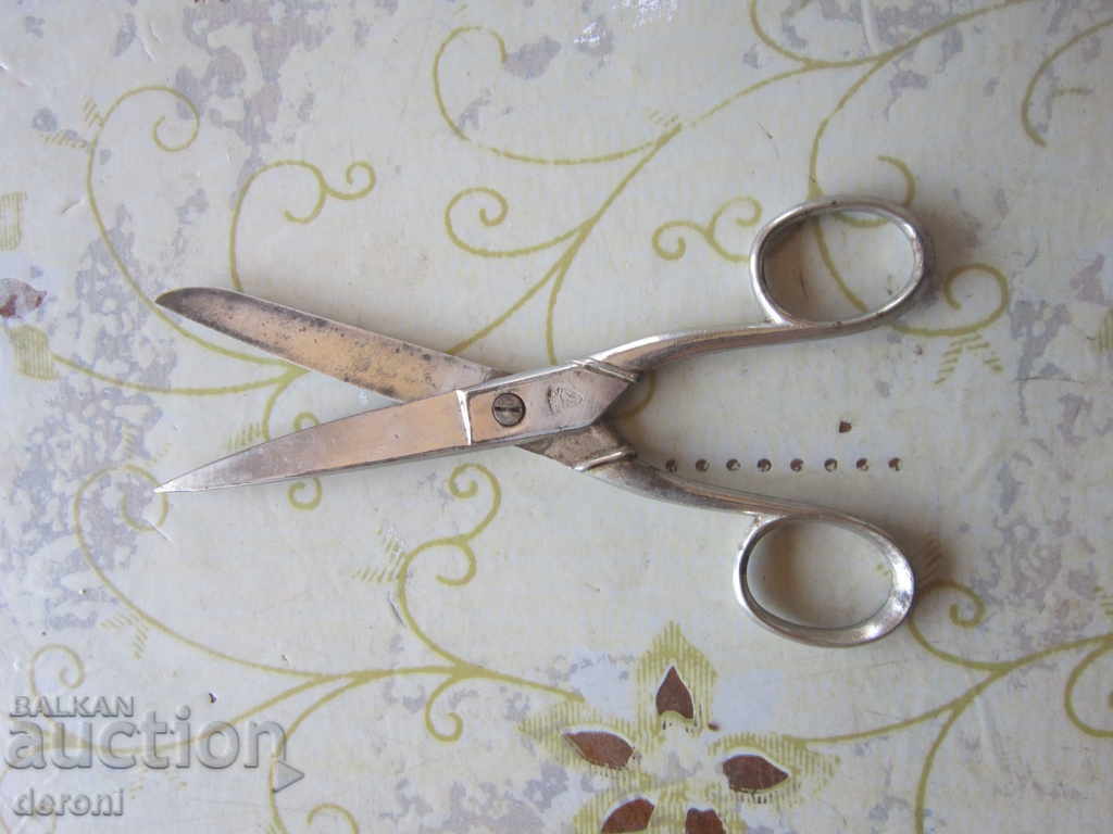 Delivery of Unique German scissors scissors coat crown horses Delivery of Unique German scissors scissors coat crown horses