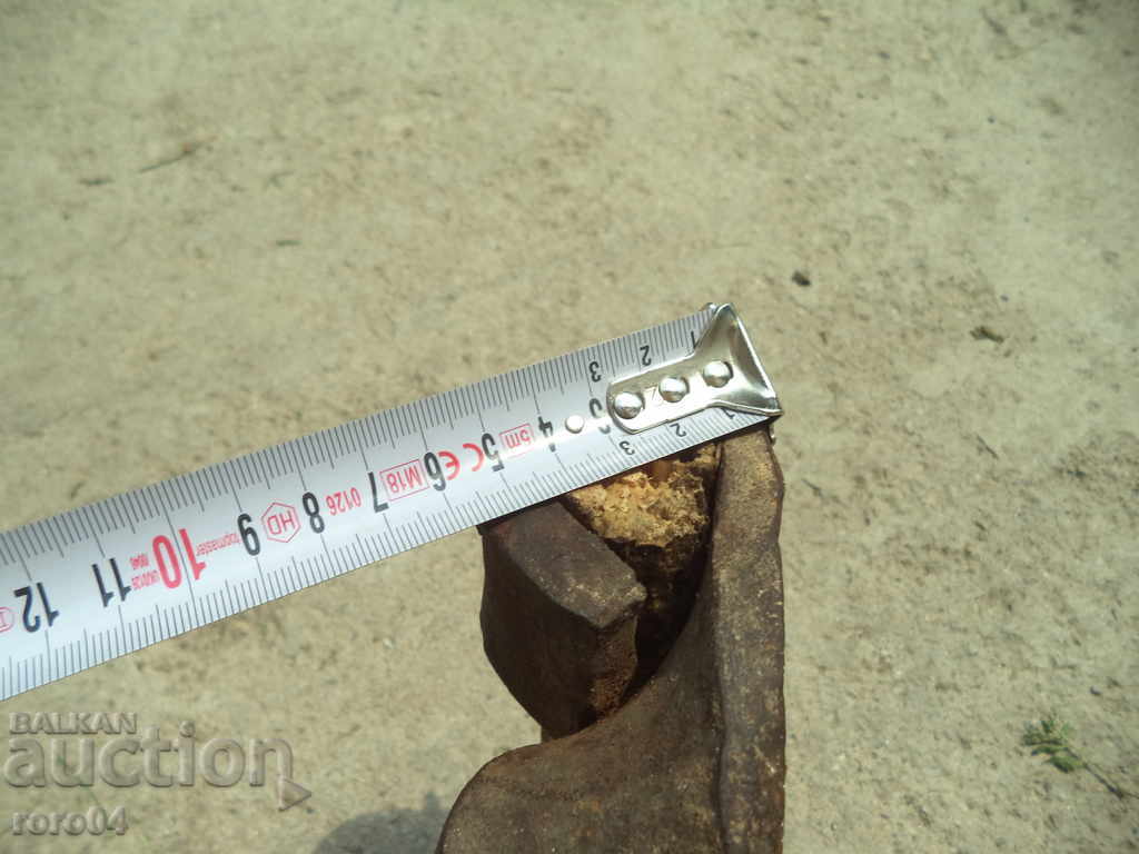 MASSIVE OLD HANDMADE FOOTWEAR - INSTRUMENT - 6