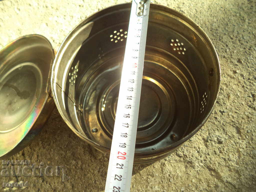 Auction  STAR MEDICAL COVERING BOX FOR INSTRUMENTS