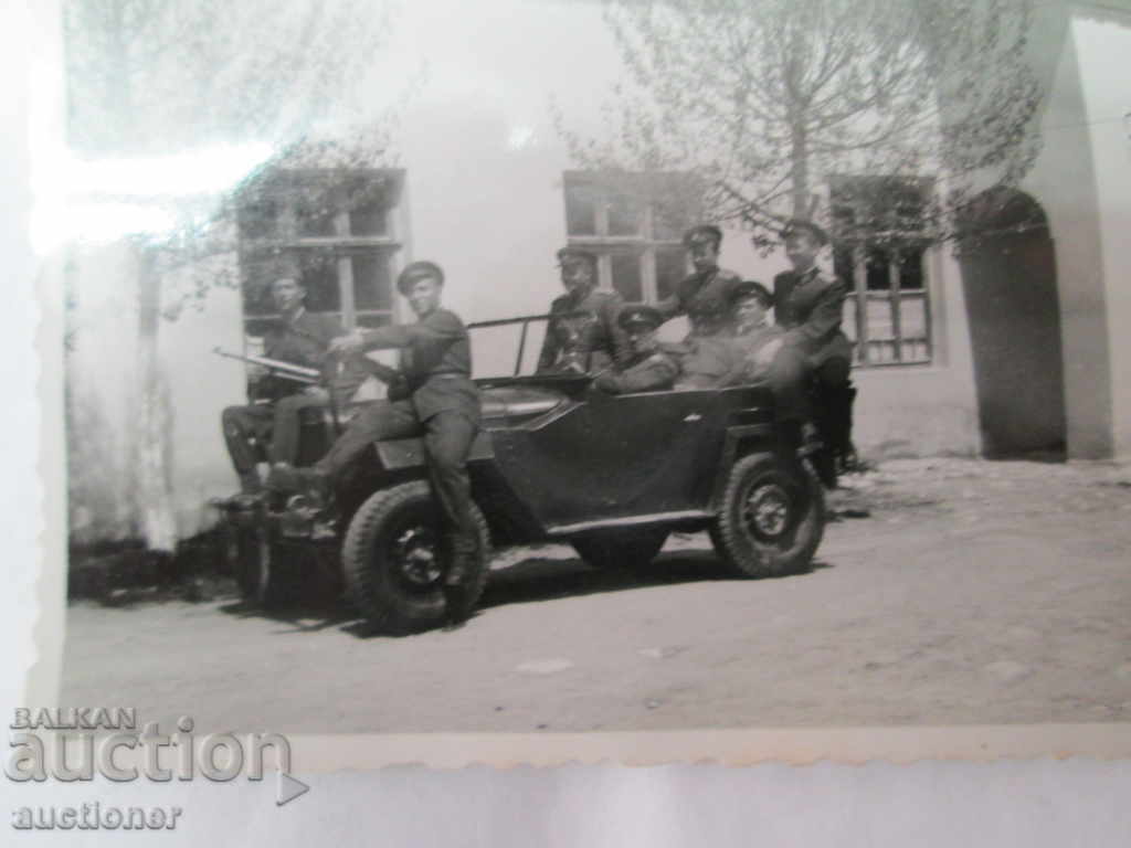 KEY PICTURE-CAR, CAR, KAMION, JAPAN MILITARY. with price 10.00 BGN | € 5.11 KEY PICTURE-CAR, CAR, KAMION, JAPAN MILITARY. with price 10.00 BGN | € 5.11