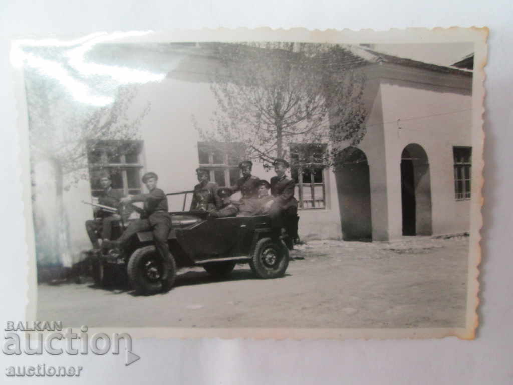 Delivery of KEY PICTURE-CAR, CAR, KAMION, JAPAN MILITARY. Delivery of KEY PICTURE-CAR, CAR, KAMION, JAPAN MILITARY.