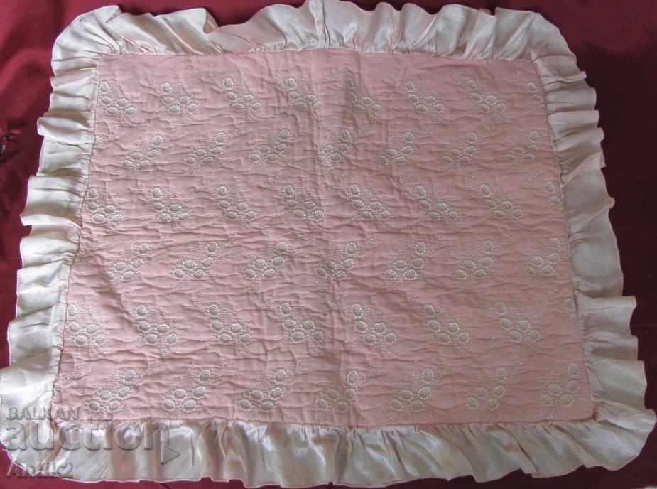 Setul antic pentru bebeluși din secolul al 19-lea cu preț 90.00 BGN | € 46.02 Setul antic pentru bebeluși din secolul al 19-lea cu preț 90.00 BGN | € 46.02