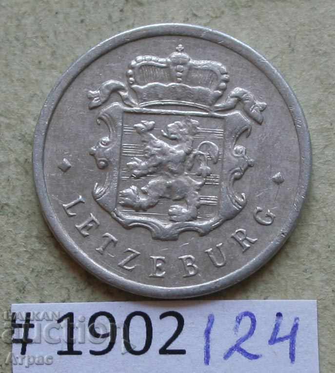 25 centimetri 1972 Luxemburg cu preț € 0.36 | 0.70 BGN 25 centimetri 1972 Luxemburg cu preț € 0.36 | 0.70 BGN