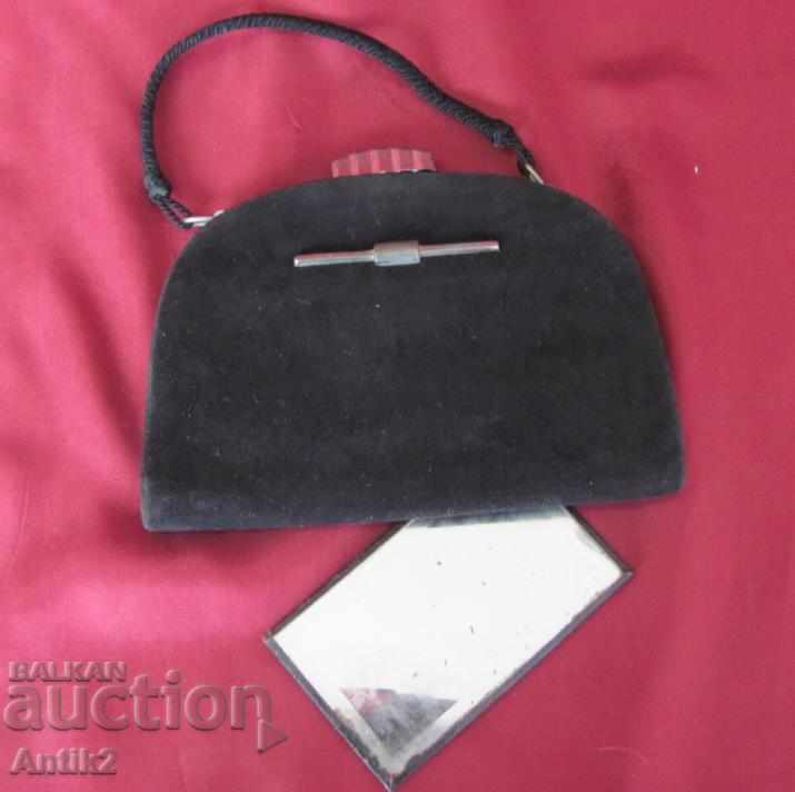 The 30 Women's Leather Bag with Leather Gloves - 6 The 30 Women's Leather Bag with Leather Gloves - 6