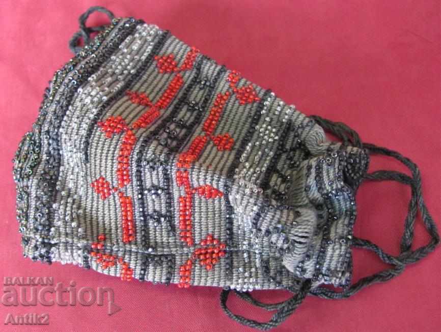 19 век Кесия, Портмоне, Торба за пари с цена 50.00 лв. | € 25.56 19 век Кесия, Портмоне, Торба за пари с цена 50.00 лв. | € 25.56