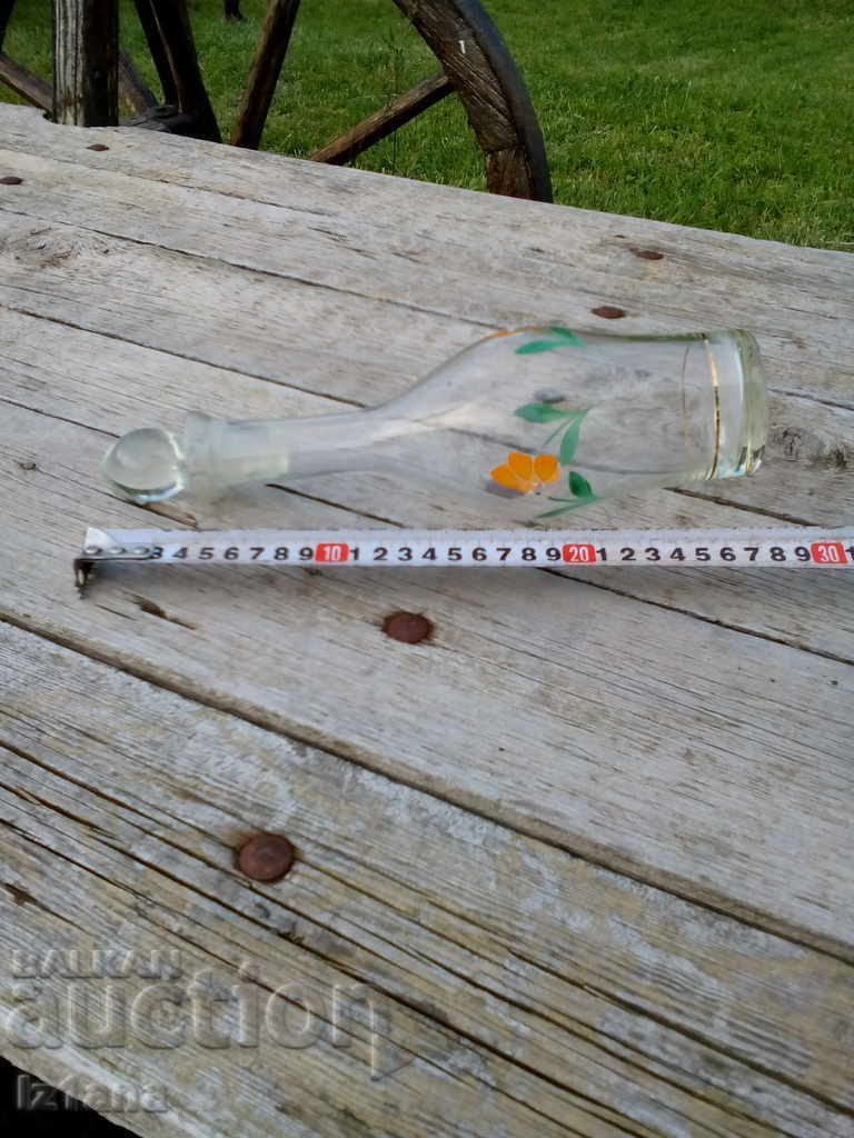 Delivery of Old carafe Delivery of Old carafe