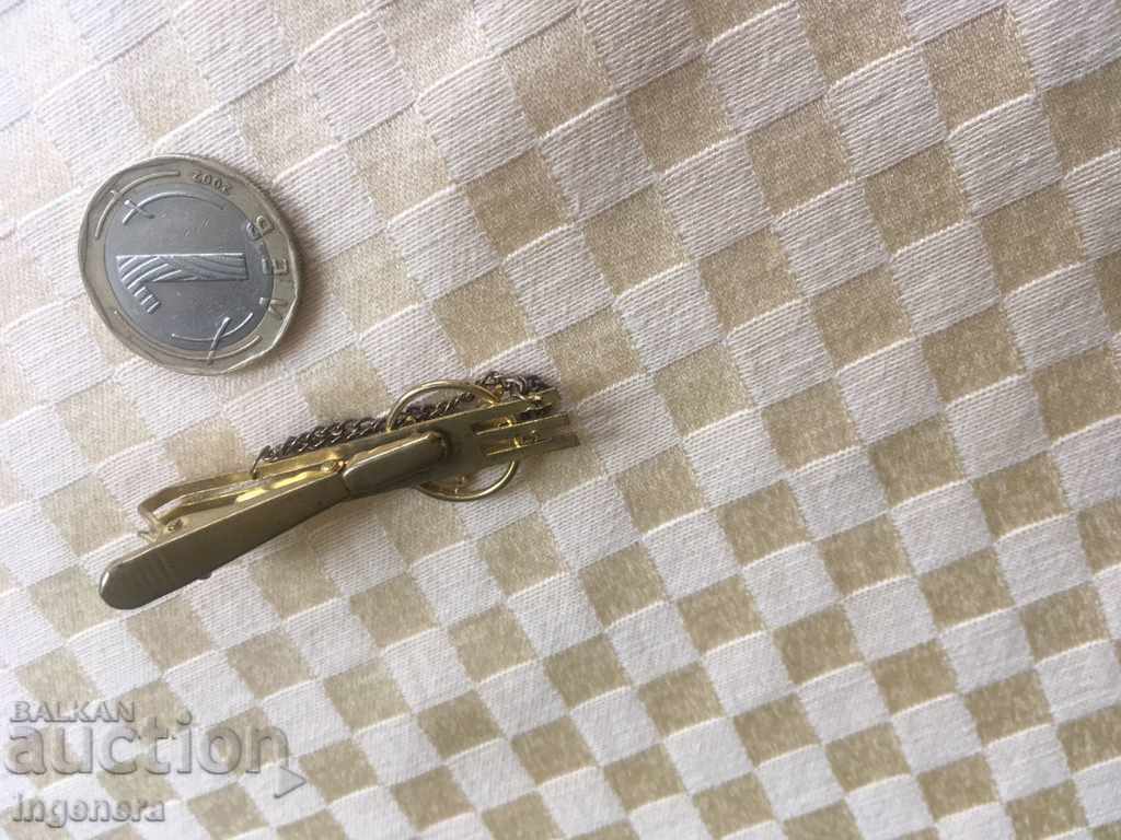 Auction TIE PIN Auction TIE PIN