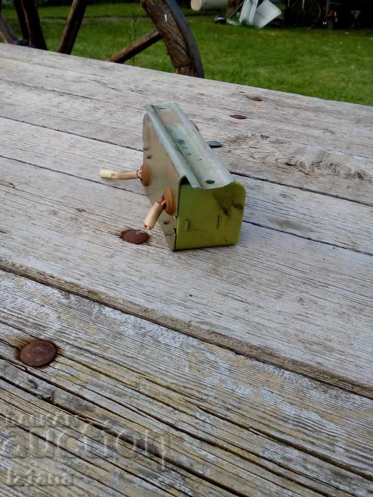 Πίνακας ελέγχου με τιμή 15.00 BGN | € 7.67 Πίνακας ελέγχου με τιμή 15.00 BGN | € 7.67