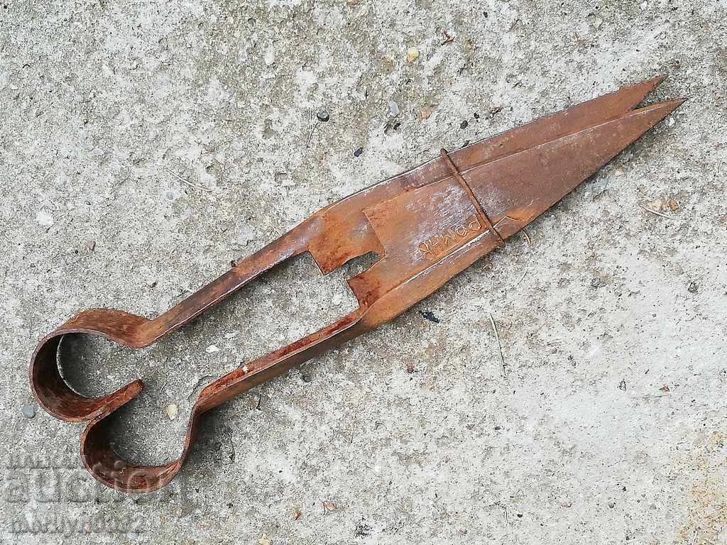 Delivery of Old hand forged scissors, wrought iron with seal Delivery of Old hand forged scissors, wrought iron with seal