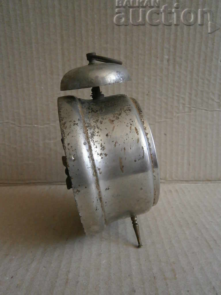 Аукцион KENZLE старинен будилник Аукцион KENZLE старинен будилник