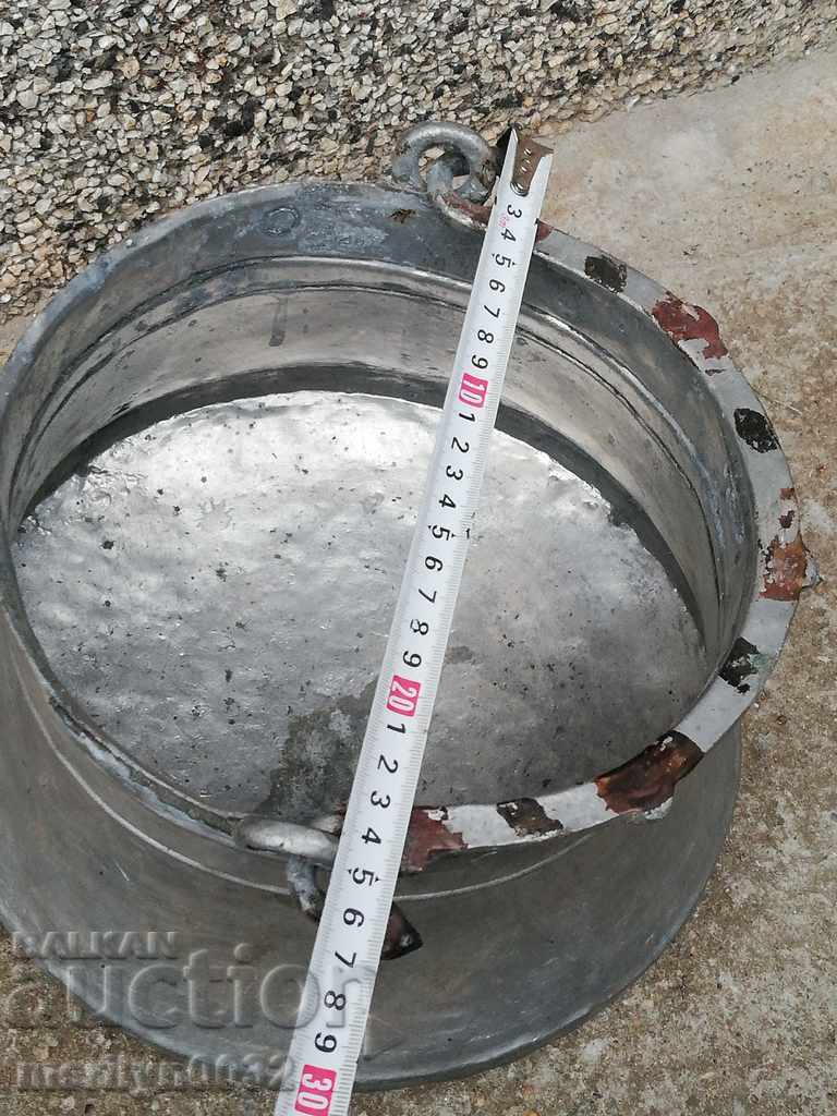 Tin boned, boiler, baker, copper pot - 6 Tin boned, boiler, baker, copper pot - 6