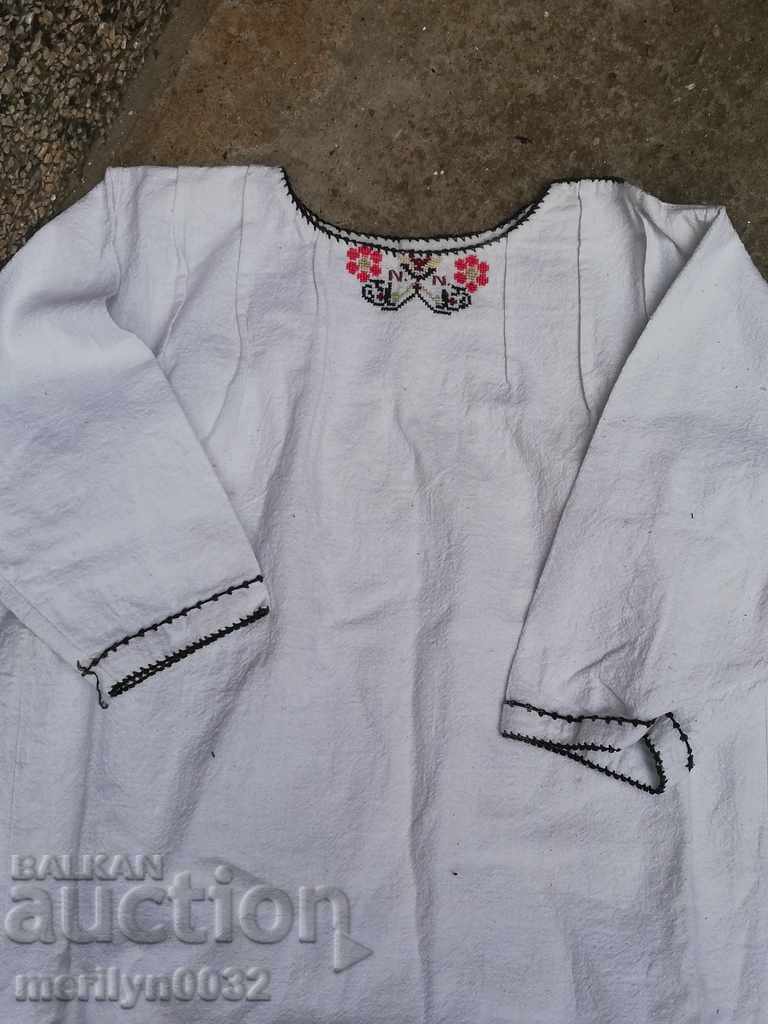 Old authentic embroidered shirt kenar wear embroidery with price 98.00 BGN | € 50.11