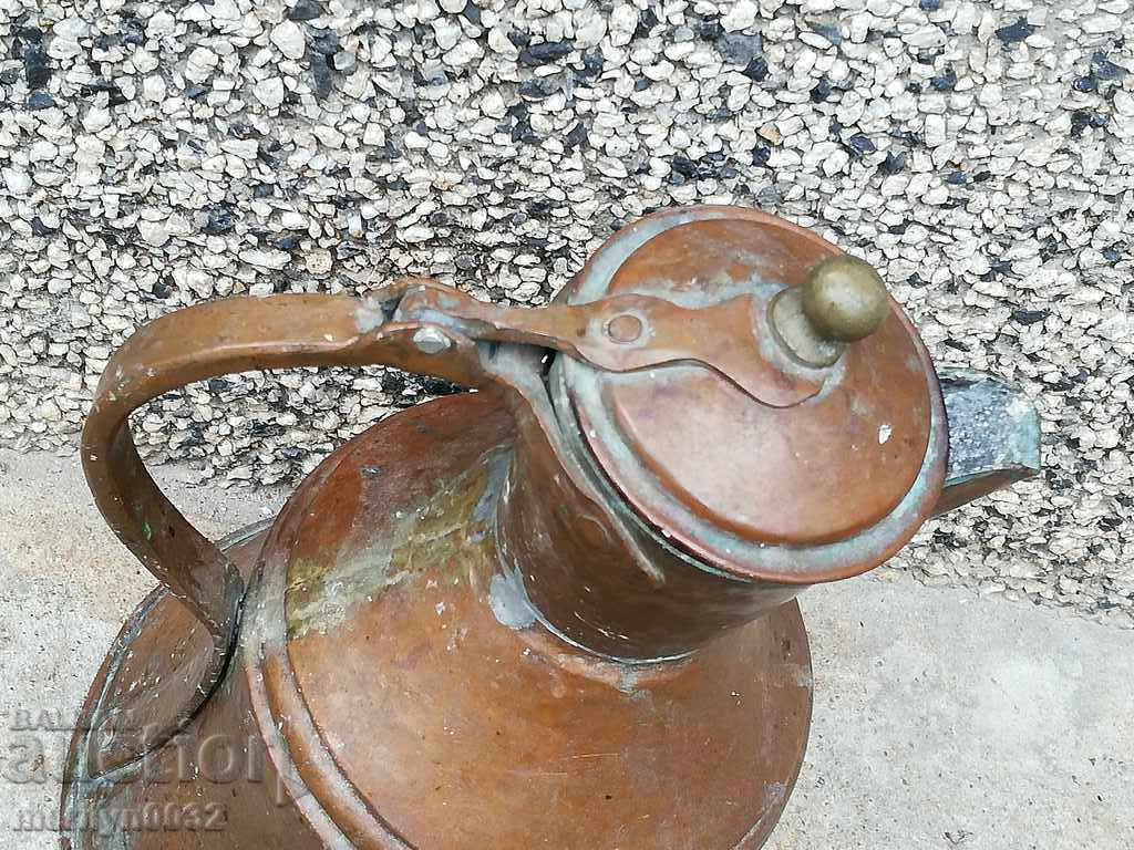 Auction  Renaissance gum, kettle, copper, copper vessel, jug, saucer