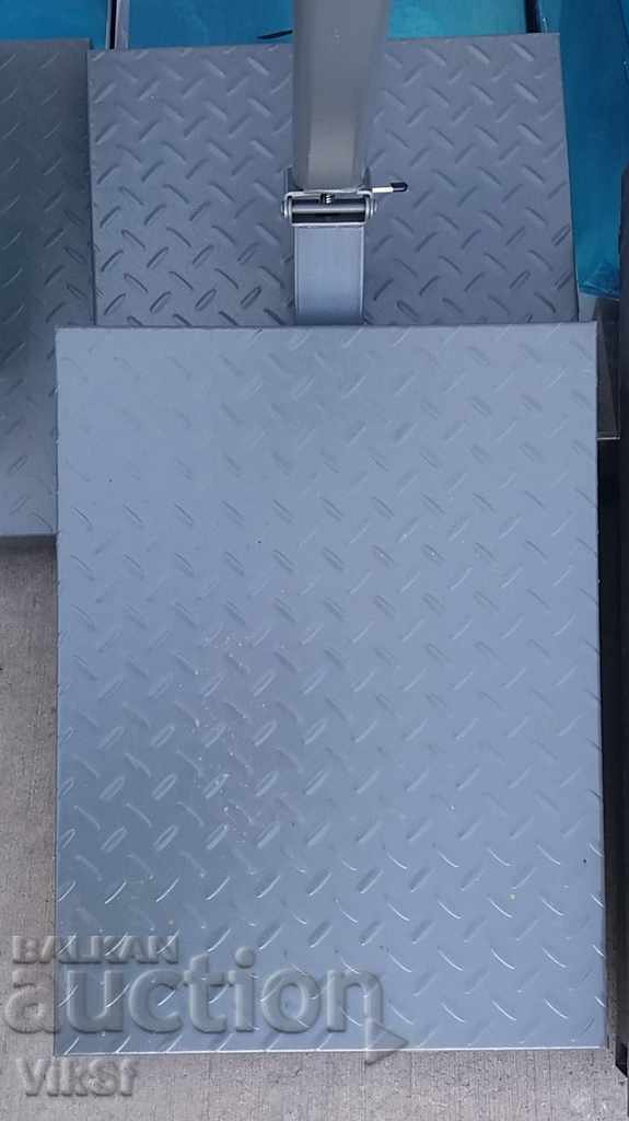 Electronic Platform / 40x60 cm / Scales up to 300 kg - 6 Electronic Platform / 40x60 cm / Scales up to 300 kg - 6