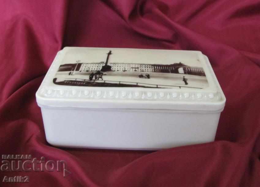 Auction The 50th Bakelite Jewelry Box USSR Auction The 50th Bakelite Jewelry Box USSR