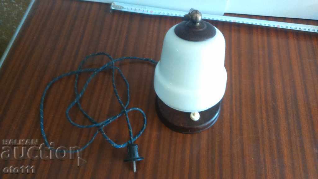 LAMPĂ VECHE DIN BACHELIT