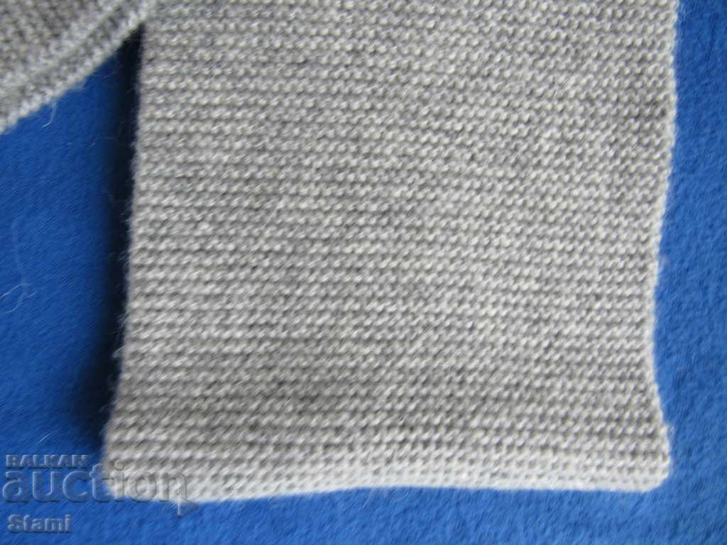 Auction Gray children's shawl, 100% organic wool, Mongolia-9 Auction Gray children's shawl, 100% organic wool, Mongolia-9