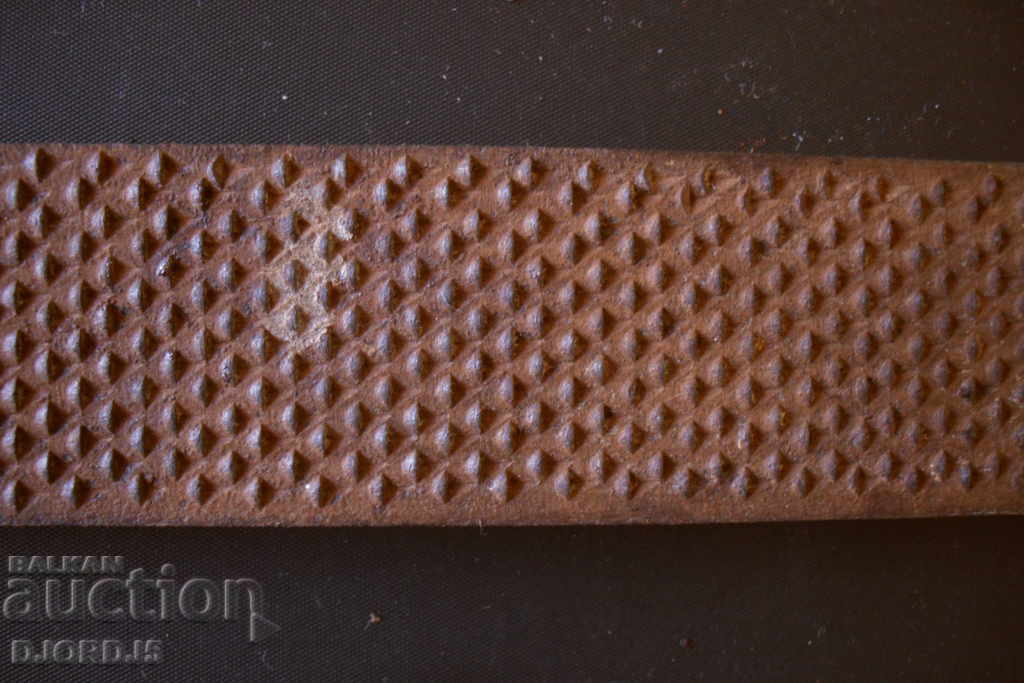 Auction  Old files, markings