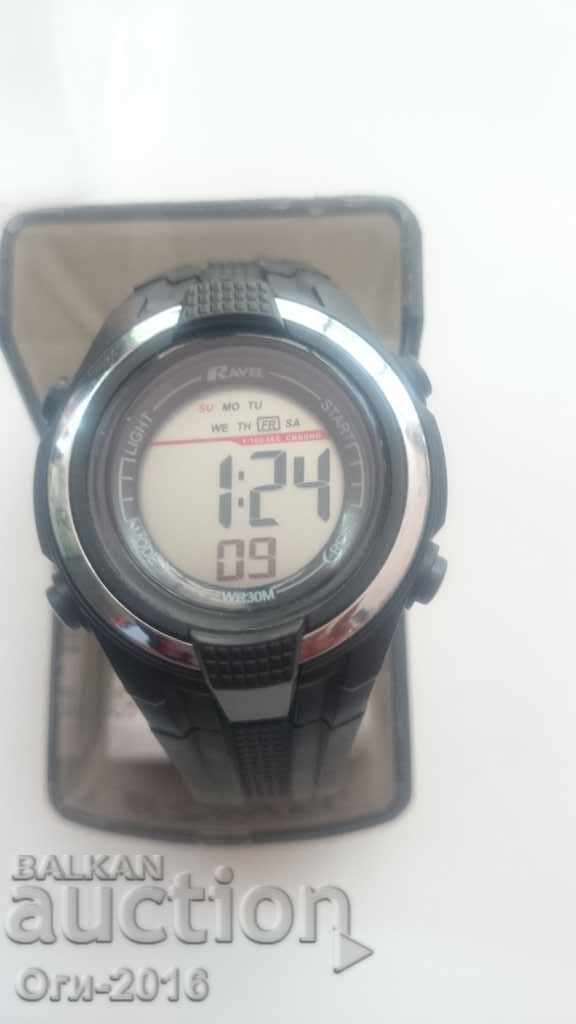 Delivery of Sports watch. RAVEL Delivery of Sports watch. RAVEL