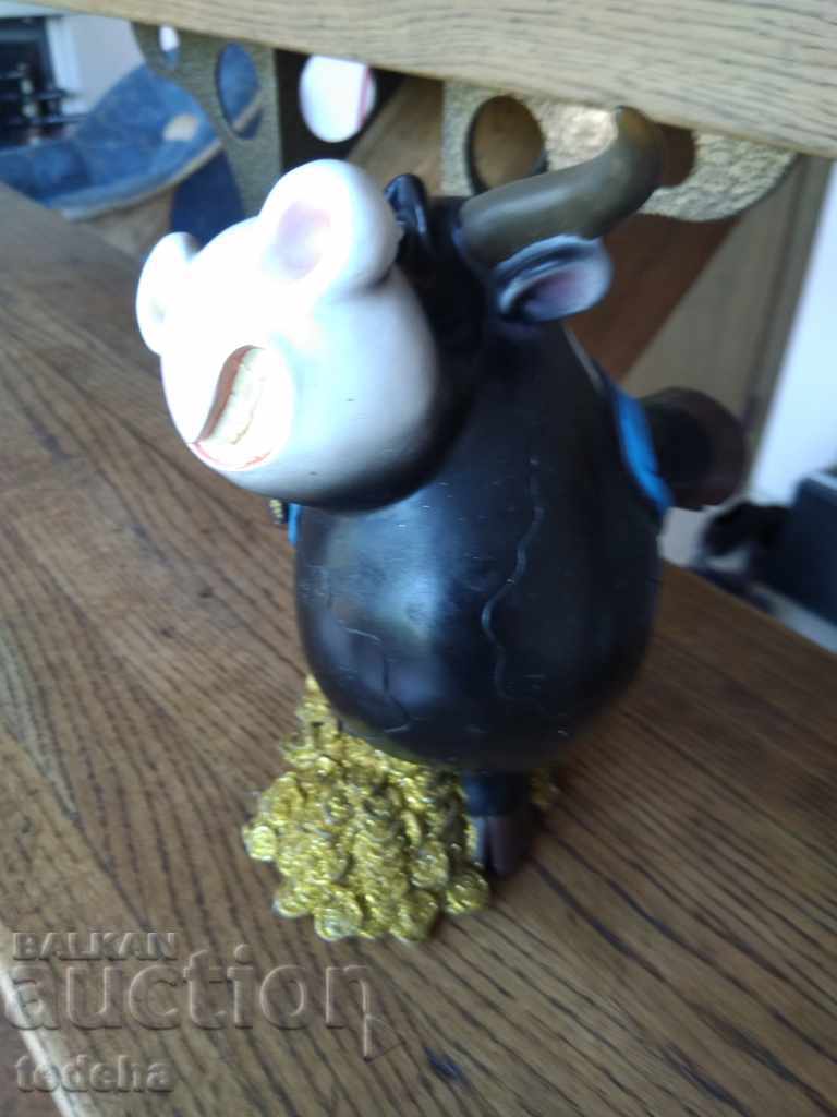 INTERIOR FIGURE - CASSETTE with price 10.00 BGN | € 5.11