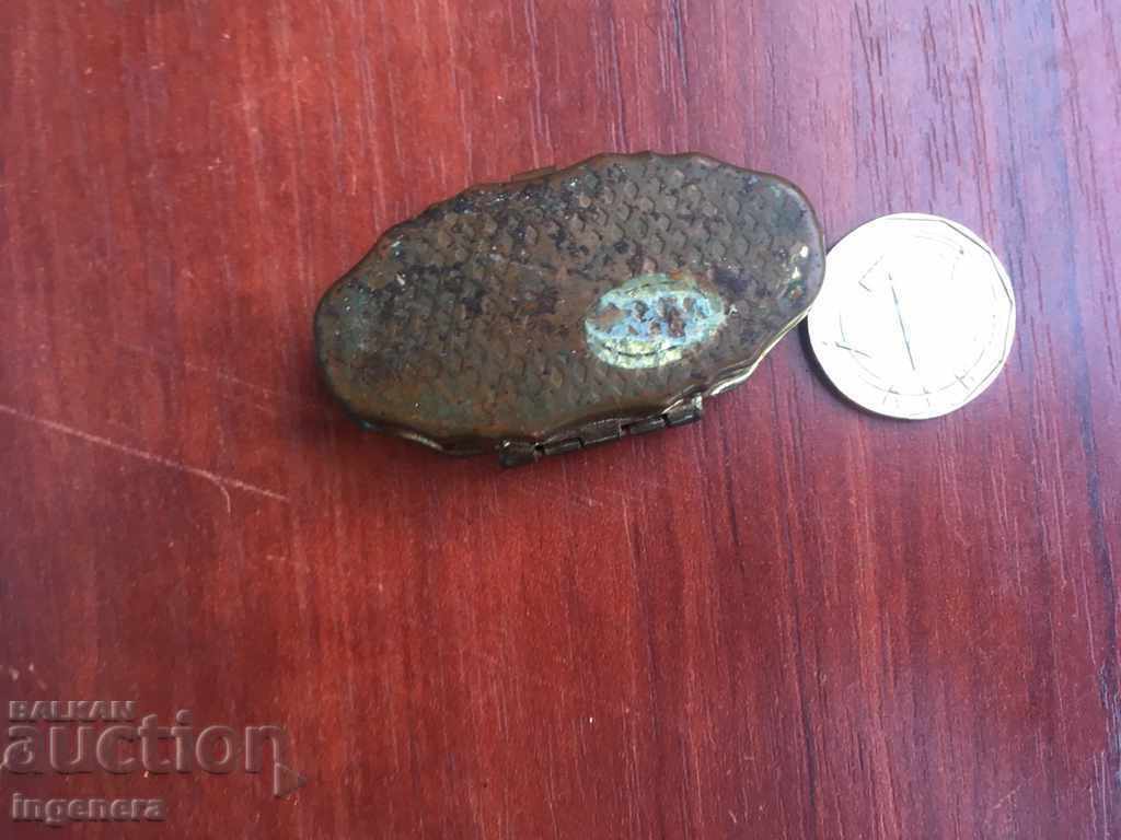 Delivery of BOX METAL CUTTER OLD Delivery of BOX METAL CUTTER OLD