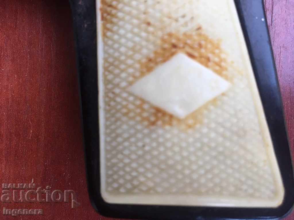 Auction GIRL METAL PISTOL WORKS WITHOUT PUKA Auction GIRL METAL PISTOL WORKS WITHOUT PUKA