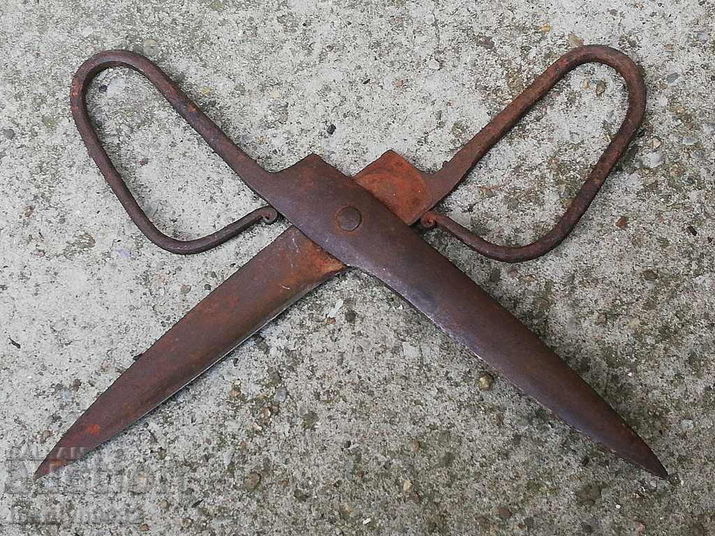 Renaissance forged scissors, wrought iron - 7