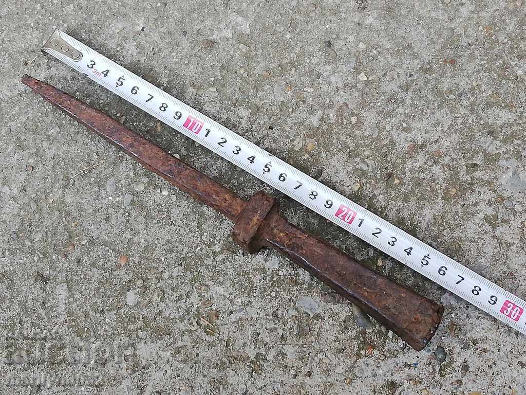 Delivery of A primitive anvil for hair peeling