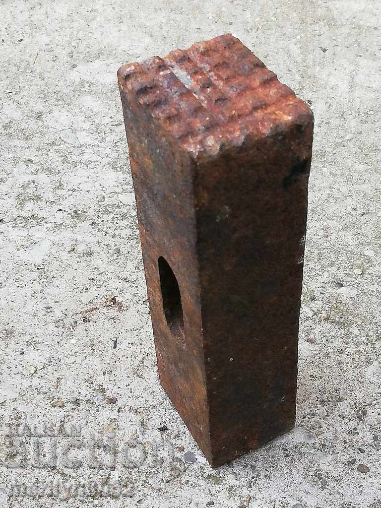 Livrarea Ciocan de zidar vechi, topor, topor, bip, tokmak, rangă Livrarea Ciocan de zidar vechi, topor, topor, bip, tokmak, rangă