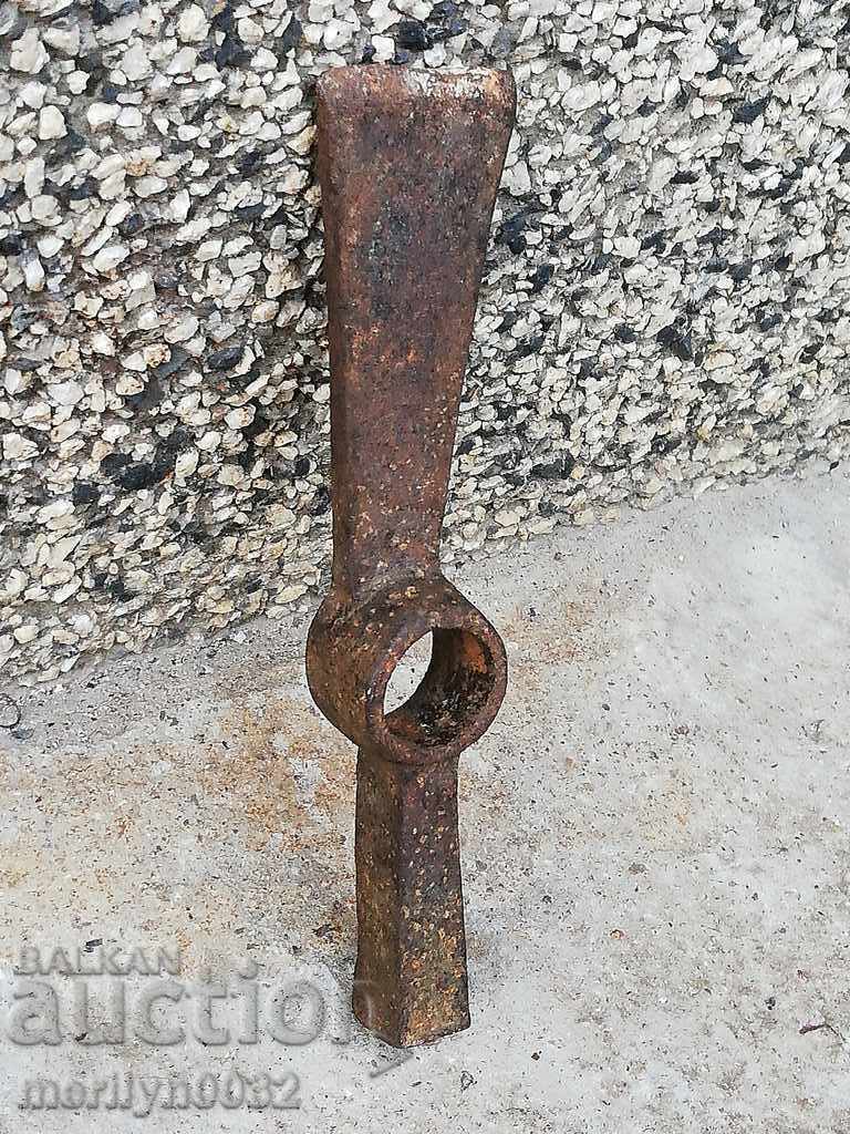 Old hammer hammer, ax, torso, young, torcum, lom