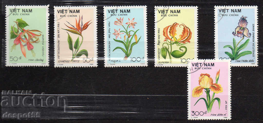 1989. Vietnam. Flowers.