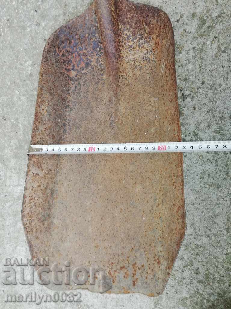 Shovel for coal from an old locomotive kettle, wrought iron - 6 Shovel for coal from an old locomotive kettle, wrought iron - 6