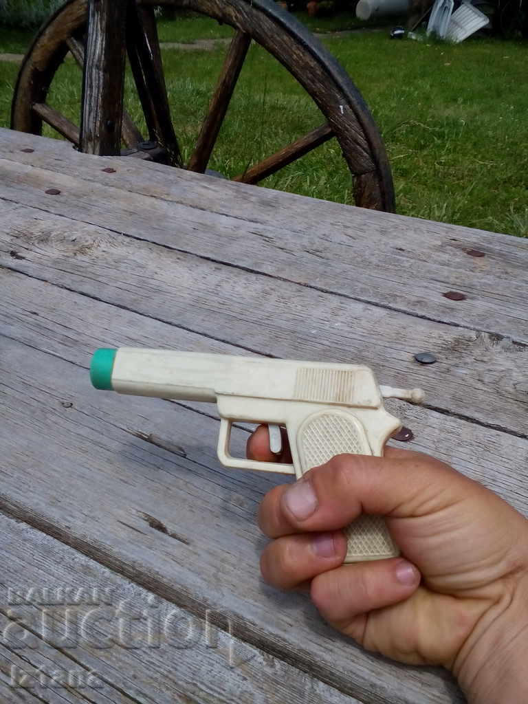 Old toy gun - 6 Old toy gun - 6