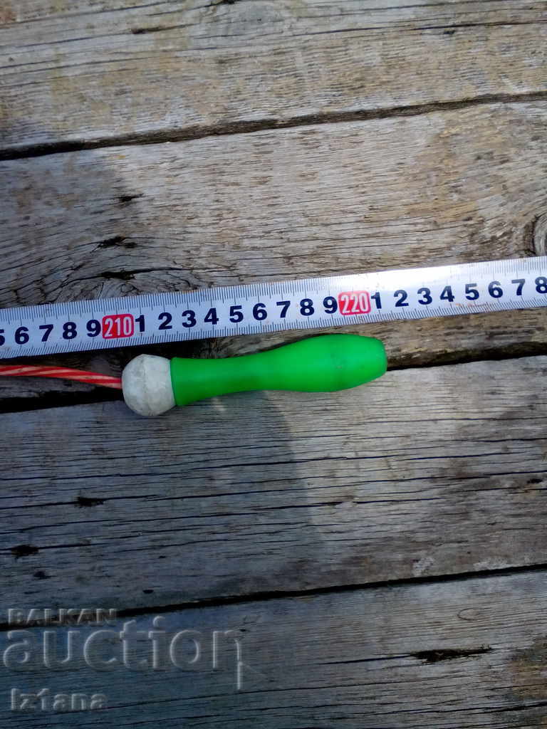 Delivery of Old children's rope Delivery of Old children's rope