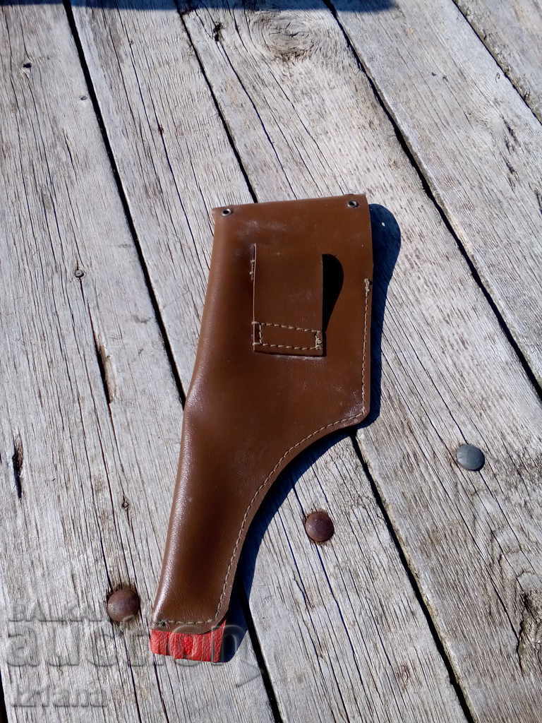 Old baby holster with price 20.00 BGN | € 10.23 Old baby holster with price 20.00 BGN | € 10.23