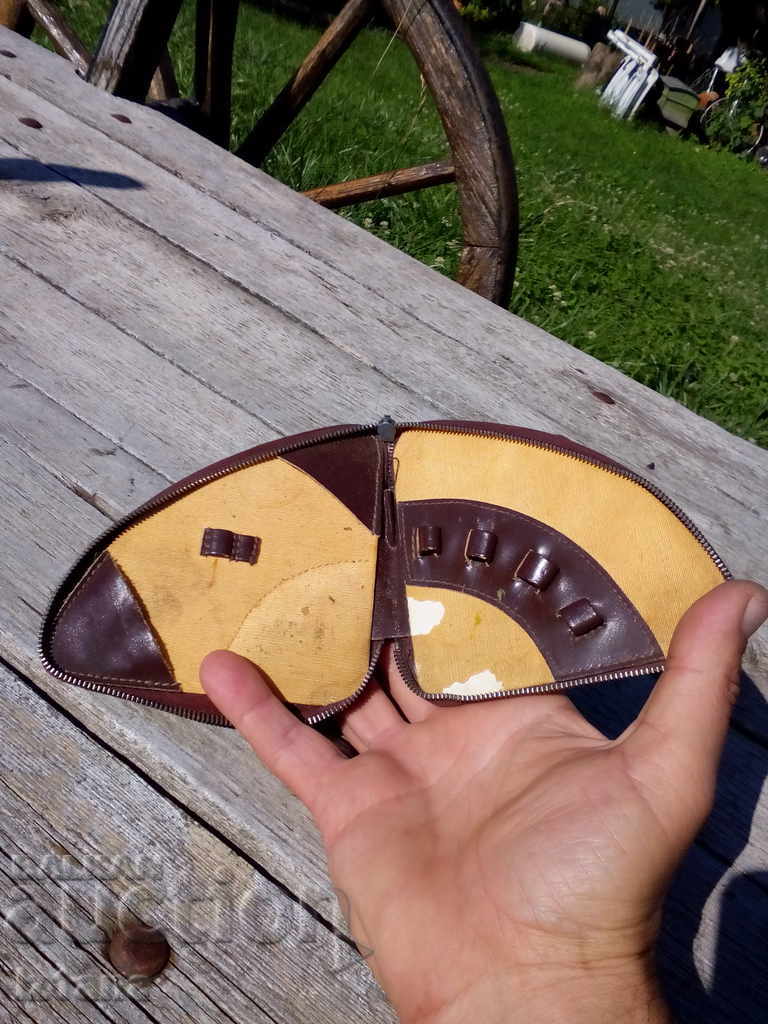 Delivery of Old ladies nurse Delivery of Old ladies nurse