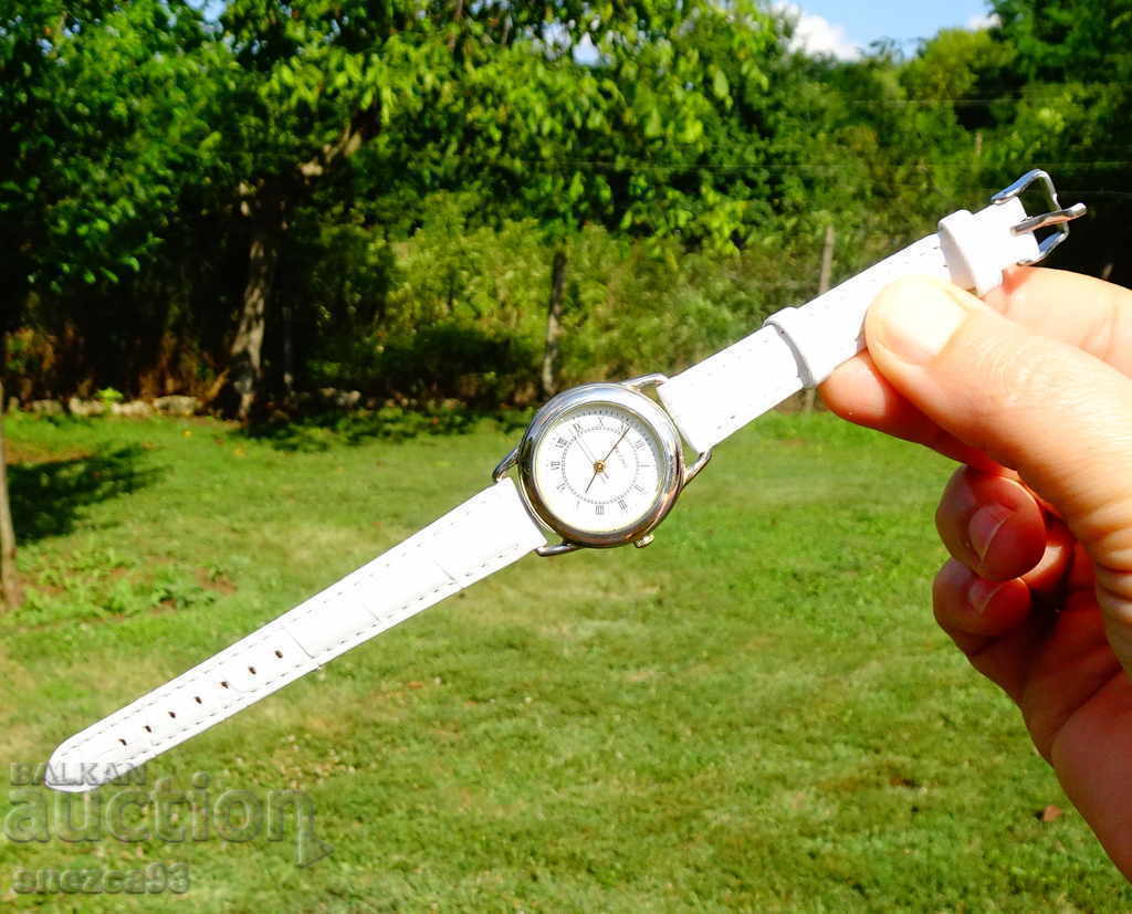 Auction  Loreal Wristwatch